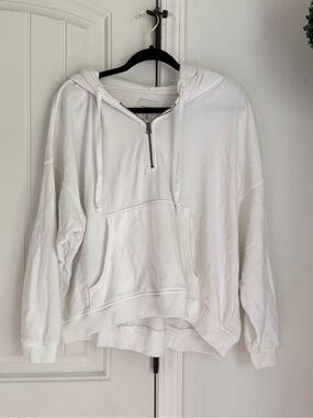 American Eagle Outfitters White Half-Zip Hooded Sweatshirt